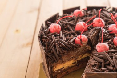 Çikolatalı dondurma kek 