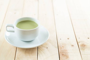 hot matcha latte 