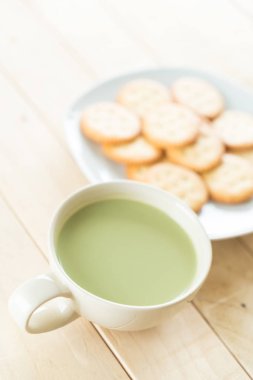 hot matcha latte 