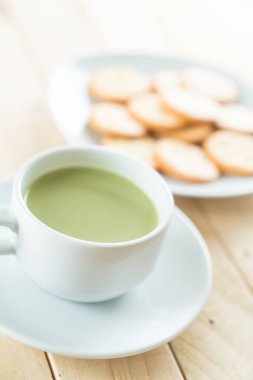 hot matcha latte 