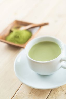 hot matcha latte 