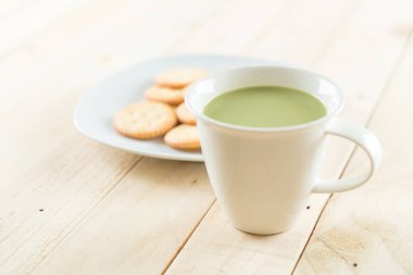 hot matcha latte 