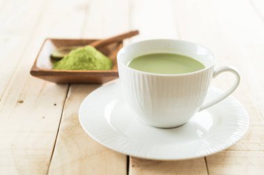 hot matcha latte 