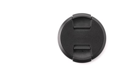 beyaz zemin üzerinde objektif kapağı