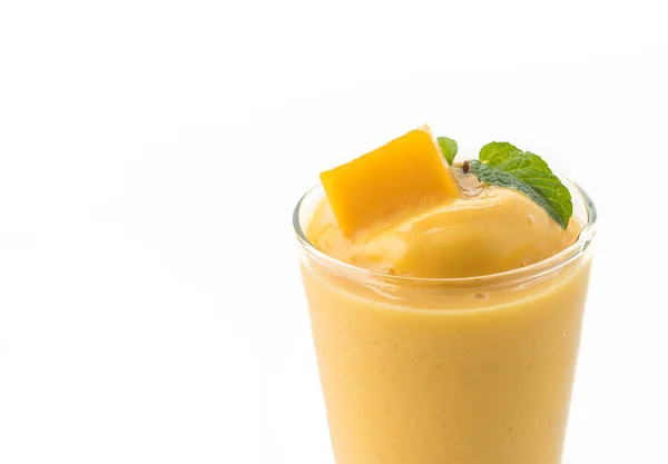 Čerstvé mango smoothie — Stock fotografie