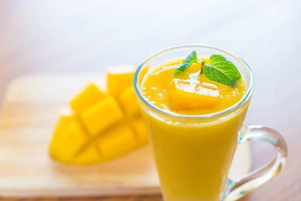 Taze mango püresi — Stok fotoğraf