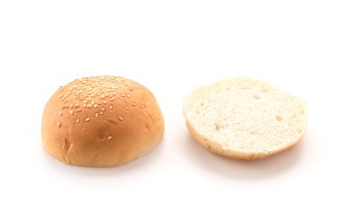 Beyaz arkaplanda hamburger ekmeği