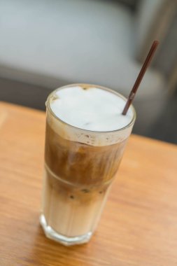 buzlu kahve fincanı 