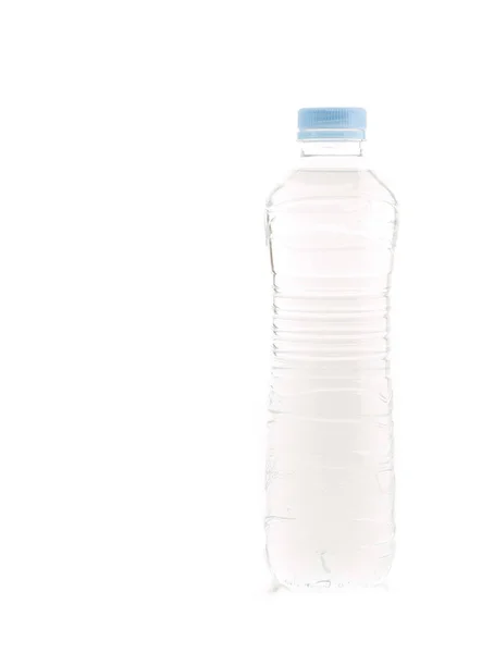 Wasserflasche auf weißem Hintergrund — Stockfoto