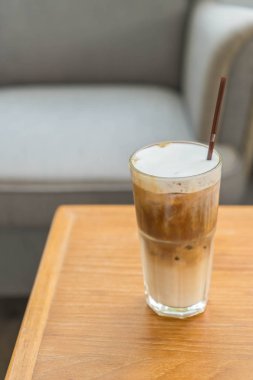 buzlu kahve fincanı 