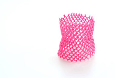 Kırmızı köpük meyve net 