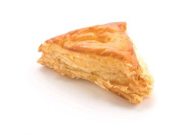 Ton balıklı pasta beyaz arka plan üzerinde