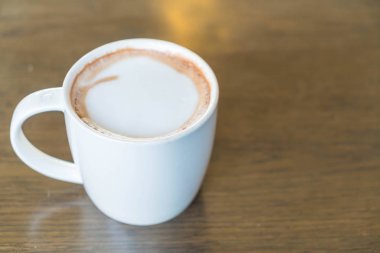 Kafede kahve fincanı