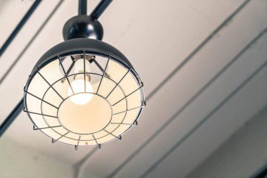 lamba - vintage etkisi filtre asılı