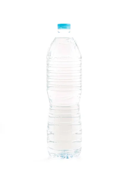 Wasserflasche auf weißem Hintergrund — Stockfoto