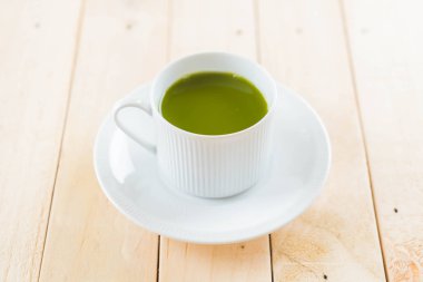 Tahta zemin üzerinde sıcak kibrit - Klasik film filtresi ile yumuşak odak