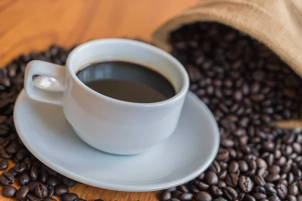 Black coffee cup Royalty Free Stock Images