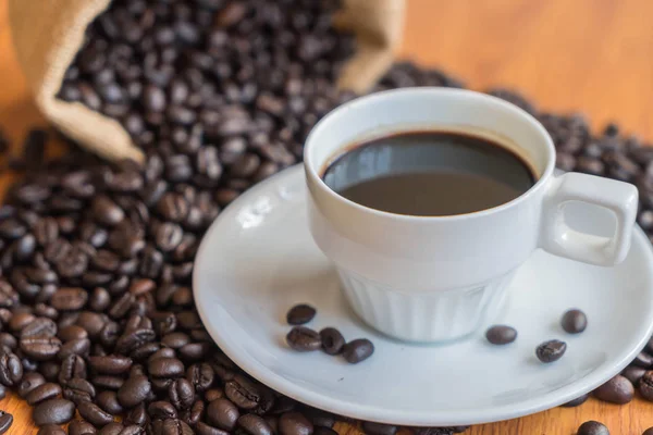 Cangkir kopi hitam — Stok Foto