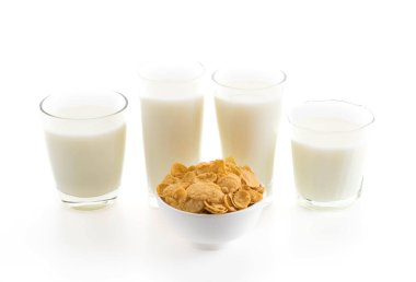 süt ve Mısır gevreği