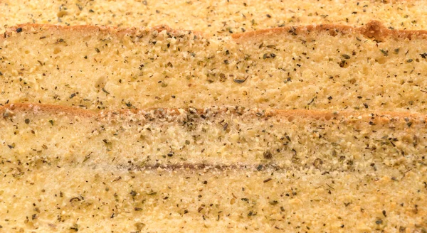 Fokhagymás és gyógynövényes kenyérszeletek — Stock Fotó