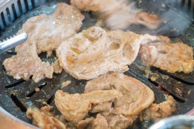 ızgara domuz eti - Korece tarzı