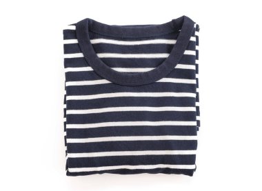 gömlek. katlanmış t-shirt 