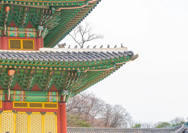 Changdeokgung Palast schöne traditionelle Architektur — Stockfoto