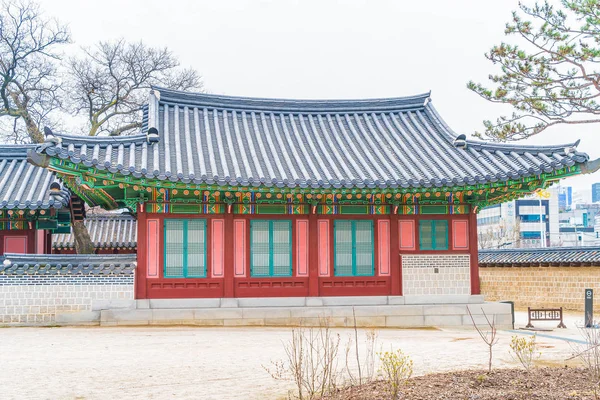 Changdeokgung palast schöne traditionelle architektur in seoul — Stockfoto