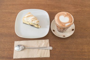 sıcak mocha ile kek kahve