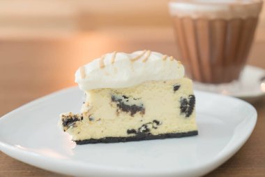 tanımlama bilgileri ve krem peynir pasta