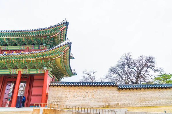 Changdeokgung palast schöne traditionelle architektur in seoul — Stockfoto