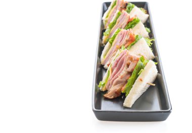 beyaz zemin üzerinde sandviç