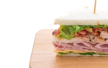 beyaz zemin üzerinde sandviç