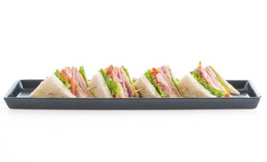 beyaz zemin üzerinde sandviç