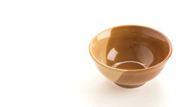 Beyaz arkaplanda boş kase