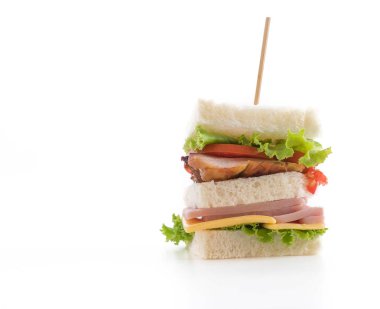 beyaz zemin üzerinde sandviç