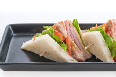 beyaz zemin üzerinde sandviç