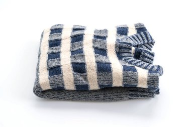 Gömlek, kazak beyaz arka plan üzerine