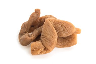 Beyaz arkaplanda turp turşusu