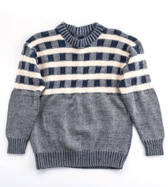 Gömlek, kazak beyaz arka plan üzerine