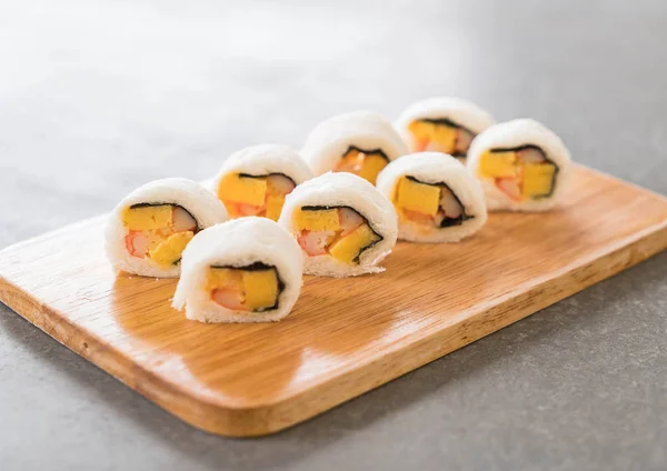 Бутерброд с суши — стоковое фото