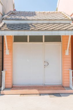 dükkan kapalı - alttan yukarıya ittirmek yukarıya renk işleme