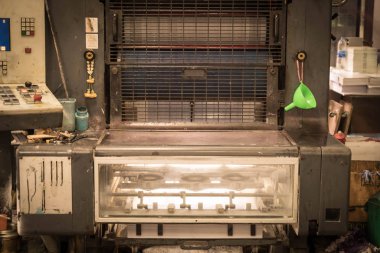 eski baskı makinesi