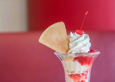 Çilekli dondurma dondurma Cafe