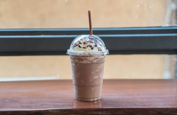 Coklat smoothie di warung kopi — Stok Foto