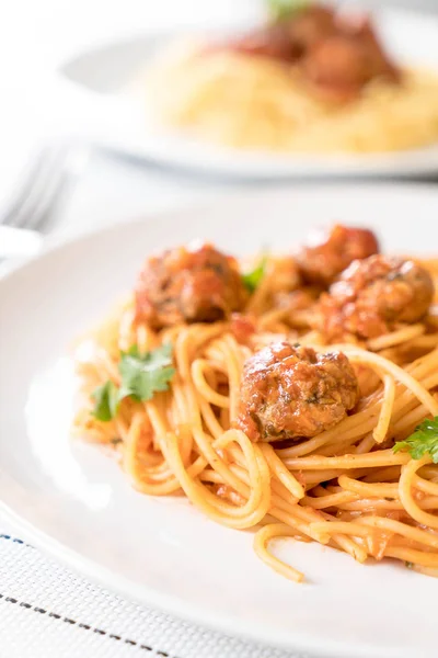 Espaguetis y albóndigas — Foto de Stock