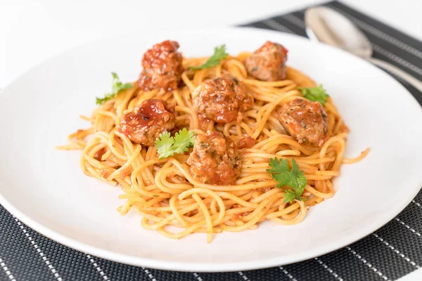 Spaghetti and meatballs — Stock Photo, Image