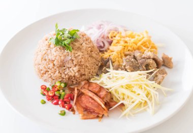 Karides hamur kızarmış pirinç