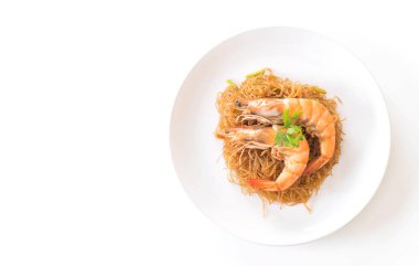 erişte ile saksı karides 