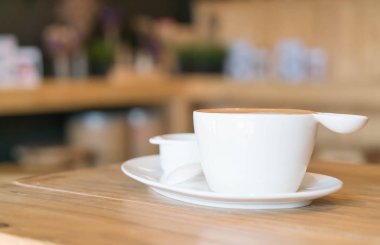 sıcak latte kahve dükkanında